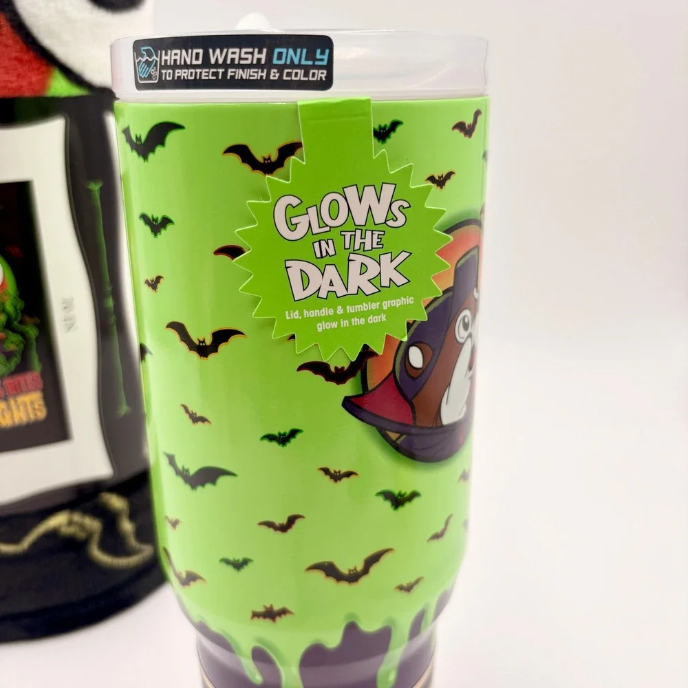 Buc-ees Spooky Nights Halloween 40oz Tumbler and 50x70 Plush Blanket Set 2024